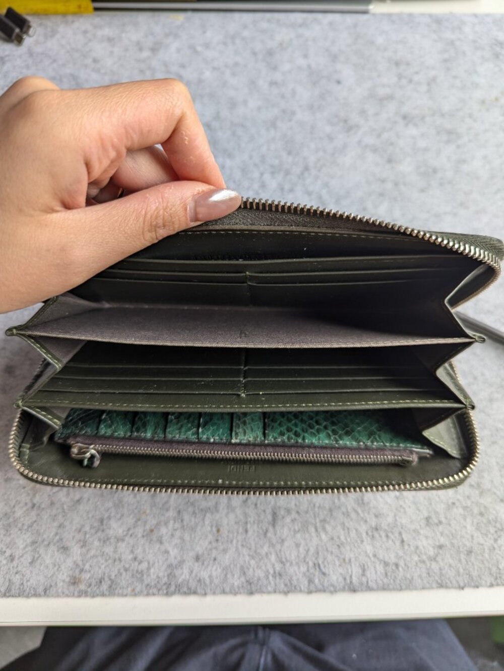 Fendi Original Zipper Wallet with Detachable Snake Skin Card Holder - Picture 3 of 8